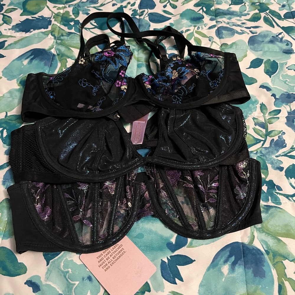 3 Savage X Fenty Bras (34D)